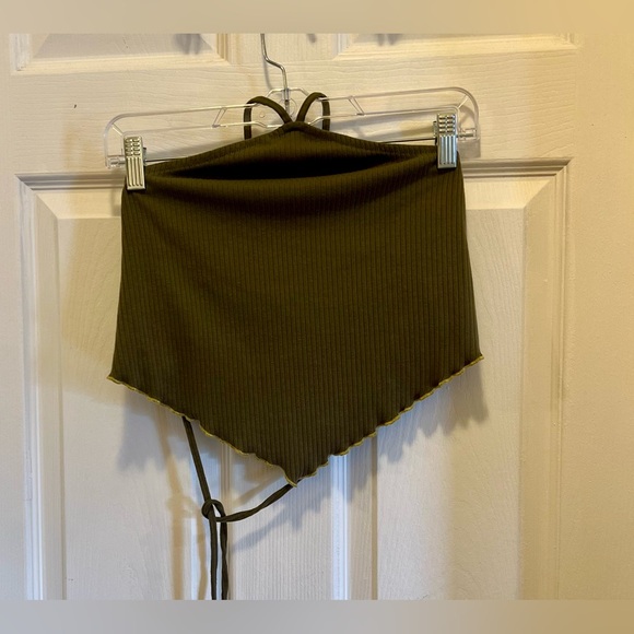 Wild Fable Handkerchief Halter - Picture 3 of 5